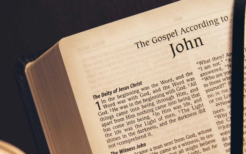 How do we reconcile the differences between the four Gospels?